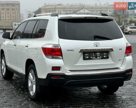 Белый Тойота Хайлендер, объемом двигателя 3.46 л и пробегом 200 тыс. км за 14999 $, фото 17 на Automoto.ua