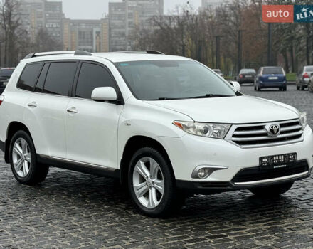 Белый Тойота Хайлендер, объемом двигателя 3.46 л и пробегом 200 тыс. км за 14999 $, фото 14 на Automoto.ua