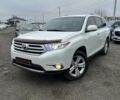 Белый Тойота Хайлендер, объемом двигателя 3.46 л и пробегом 199 тыс. км за 18000 $, фото 1 на Automoto.ua