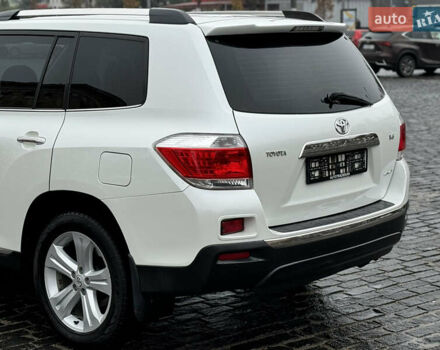 Белый Тойота Хайлендер, объемом двигателя 3.46 л и пробегом 200 тыс. км за 14999 $, фото 41 на Automoto.ua