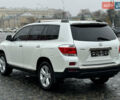 Белый Тойота Хайлендер, объемом двигателя 3.46 л и пробегом 205 тыс. км за 14200 $, фото 18 на Automoto.ua
