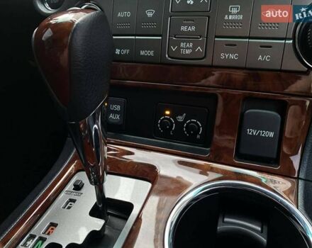 Белый Тойота Хайлендер, объемом двигателя 3.46 л и пробегом 28 тыс. км за 25622 $, фото 19 на Automoto.ua