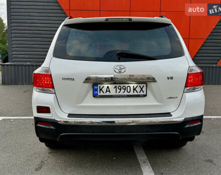 Білий Тойота Хайлендер, об'ємом двигуна 3.46 л та пробігом 175 тис. км за 16500 $, фото 20 на Automoto.ua