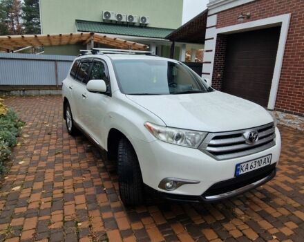 Білий Тойота Хайлендер, об'ємом двигуна 0 л та пробігом 267 тис. км за 391 $, фото 2 на Automoto.ua