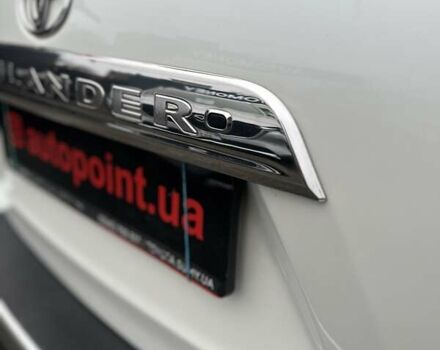 Белый Тойота Хайлендер, объемом двигателя 3.46 л и пробегом 199 тыс. км за 18000 $, фото 9 на Automoto.ua