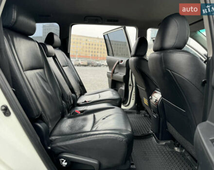 Белый Тойота Хайлендер, объемом двигателя 3.46 л и пробегом 200 тыс. км за 14999 $, фото 60 на Automoto.ua