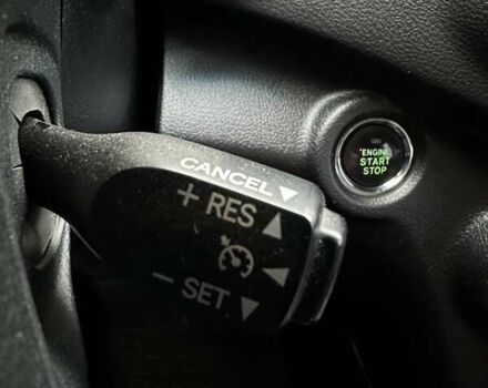 Белый Тойота Хайлендер, объемом двигателя 3.46 л и пробегом 199 тыс. км за 18000 $, фото 29 на Automoto.ua