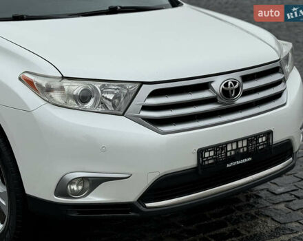 Белый Тойота Хайлендер, объемом двигателя 3.46 л и пробегом 200 тыс. км за 14999 $, фото 30 на Automoto.ua