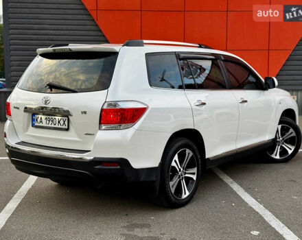 Білий Тойота Хайлендер, об'ємом двигуна 3.46 л та пробігом 175 тис. км за 16500 $, фото 18 на Automoto.ua