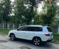 Білий Тойота Хайлендер, об'ємом двигуна 3.46 л та пробігом 174 тис. км за 18000 $, фото 6 на Automoto.ua