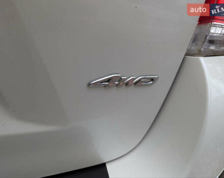 Белый Тойота Хайлендер, объемом двигателя 3.46 л и пробегом 174 тыс. км за 18000 $, фото 38 на Automoto.ua