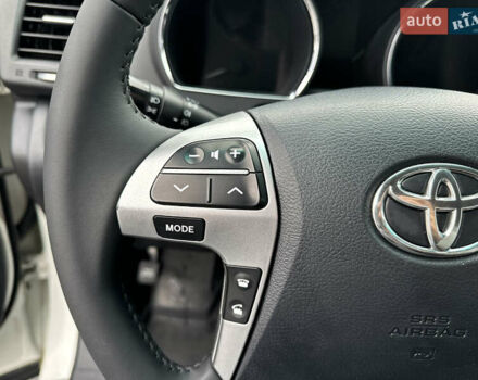 Белый Тойота Хайлендер, объемом двигателя 3.46 л и пробегом 200 тыс. км за 14999 $, фото 74 на Automoto.ua