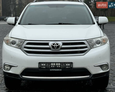 Белый Тойота Хайлендер, объемом двигателя 3.46 л и пробегом 200 тыс. км за 14999 $, фото 24 на Automoto.ua
