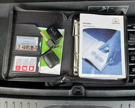 Белый Тойота Хайлендер, объемом двигателя 3.46 л и пробегом 245 тыс. км за 23500 $, фото 48 на Automoto.ua