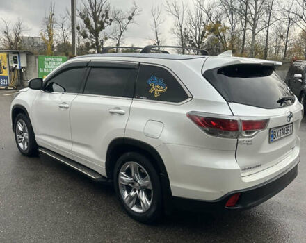 Білий Тойота Хайлендер, об'ємом двигуна 3.55 л та пробігом 190 тис. км за 24300 $, фото 5 на Automoto.ua