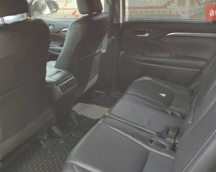 Белый Тойота Хайлендер, объемом двигателя 3.5 л и пробегом 88 тыс. км за 29000 $, фото 10 на Automoto.ua