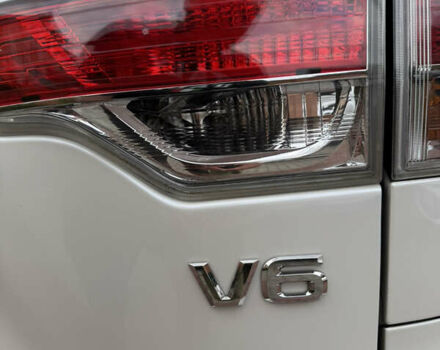 Белый Тойота Хайлендер, объемом двигателя 3.46 л и пробегом 245 тыс. км за 23500 $, фото 13 на Automoto.ua