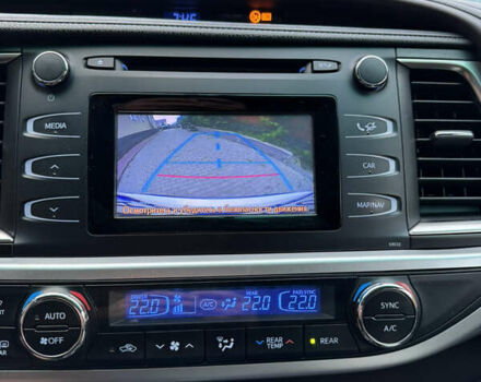 Белый Тойота Хайлендер, объемом двигателя 3.46 л и пробегом 245 тыс. км за 23500 $, фото 41 на Automoto.ua