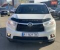 Белый Тойота Хайлендер, объемом двигателя 3.5 л и пробегом 252 тыс. км за 20990 $, фото 2 на Automoto.ua