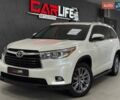 Белый Тойота Хайлендер, объемом двигателя 3.55 л и пробегом 217 тыс. км за 19500 $, фото 1 на Automoto.ua
