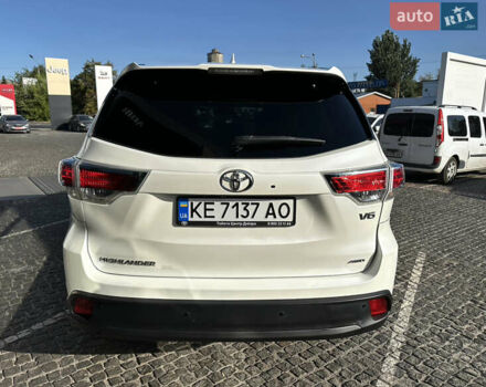 Білий Тойота Хайлендер, об'ємом двигуна 3.55 л та пробігом 120 тис. км за 21000 $, фото 9 на Automoto.ua