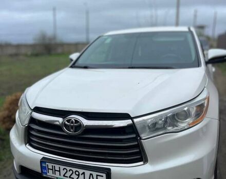 Белый Тойота Хайлендер, объемом двигателя 3.5 л и пробегом 392 тыс. км за 19500 $, фото 11 на Automoto.ua