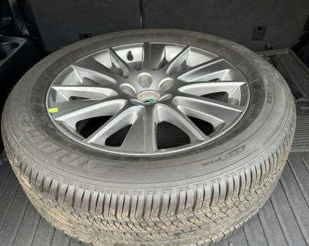 Белый Тойота Хайлендер, объемом двигателя 3.46 л и пробегом 245 тыс. км за 23500 $, фото 12 на Automoto.ua