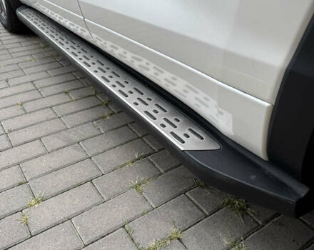 Белый Тойота Хайлендер, объемом двигателя 3.46 л и пробегом 245 тыс. км за 23500 $, фото 15 на Automoto.ua