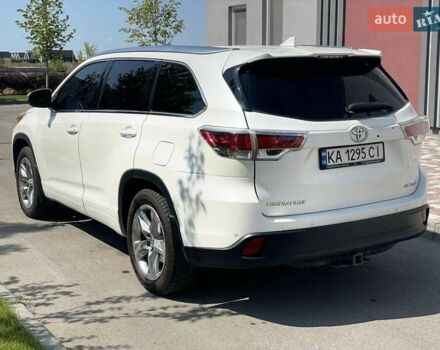 Білий Тойота Хайлендер, об'ємом двигуна 3.46 л та пробігом 158 тис. км за 21500 $, фото 9 на Automoto.ua