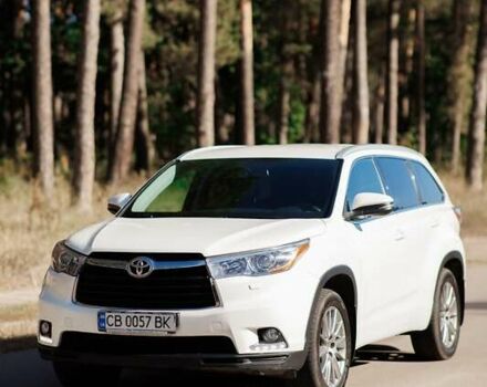 Белый Тойота Хайлендер, объемом двигателя 3.46 л и пробегом 115 тыс. км за 26300 $, фото 6 на Automoto.ua