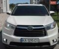 Білий Тойота Хайлендер, об'ємом двигуна 3.46 л та пробігом 158 тис. км за 21500 $, фото 1 на Automoto.ua