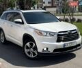 Білий Тойота Хайлендер, об'ємом двигуна 3.46 л та пробігом 158 тис. км за 21500 $, фото 1 на Automoto.ua