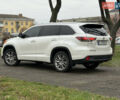 Белый Тойота Хайлендер, объемом двигателя 2.67 л и пробегом 152 тыс. км за 22800 $, фото 8 на Automoto.ua