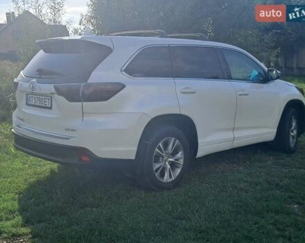 Белый Тойота Хайлендер, объемом двигателя 3.5 л и пробегом 210 тыс. км за 19800 $, фото 7 на Automoto.ua