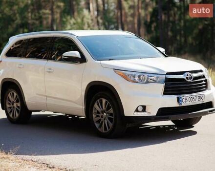 Белый Тойота Хайлендер, объемом двигателя 3.46 л и пробегом 115 тыс. км за 26300 $, фото 11 на Automoto.ua