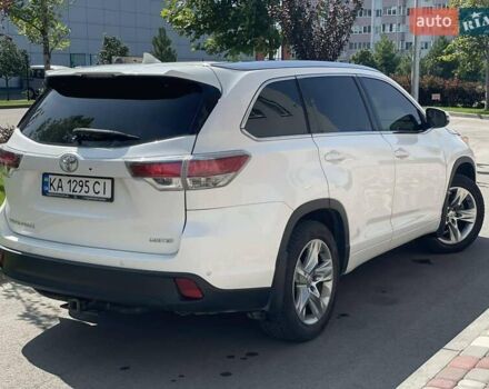 Білий Тойота Хайлендер, об'ємом двигуна 3.46 л та пробігом 158 тис. км за 21500 $, фото 3 на Automoto.ua