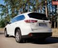 Белый Тойота Хайлендер, объемом двигателя 3.46 л и пробегом 115 тыс. км за 26300 $, фото 12 на Automoto.ua