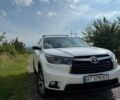 Білий Тойота Хайлендер, об'ємом двигуна 3.46 л та пробігом 210 тис. км за 19800 $, фото 6 на Automoto.ua