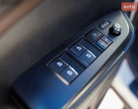 Белый Тойота Хайлендер, объемом двигателя 3.46 л и пробегом 115 тыс. км за 26300 $, фото 23 на Automoto.ua