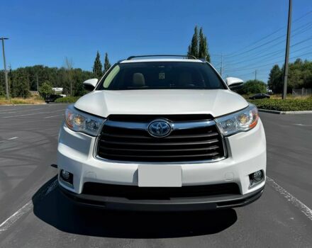 Белый Тойота Хайлендер, объемом двигателя 3.5 л и пробегом 80 тыс. км за 7100 $, фото 1 на Automoto.ua