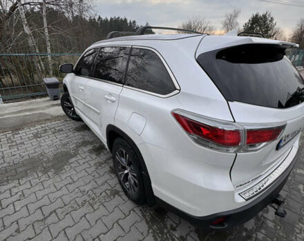 Білий Тойота Хайлендер, об'ємом двигуна 3.46 л та пробігом 126 тис. км за 25700 $, фото 6 на Automoto.ua