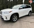 Белый Тойота Хайлендер, объемом двигателя 3.46 л и пробегом 199 тыс. км за 20450 $, фото 10 на Automoto.ua