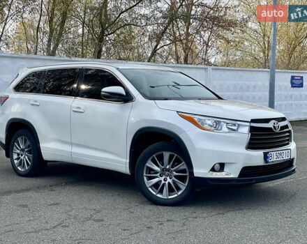 Белый Тойота Хайлендер, объемом двигателя 2.67 л и пробегом 180 тыс. км за 18995 $, фото 13 на Automoto.ua