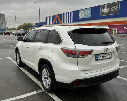 Тойота Хайлендер 2016 в Киеве на Automoto.ua Белый Тойота Хайлендер, объемом двигателя 2.67 л и пробегом 185 тыс. км за 18550 $, фото 7 на Automoto.ua