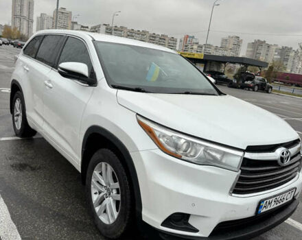 Тойота Хайлендер 2016 в Киеве на Automoto.ua Белый Тойота Хайлендер, объемом двигателя 2.67 л и пробегом 185 тыс. км за 18550 $, фото 1 на Automoto.ua