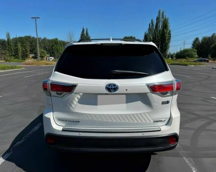 Белый Тойота Хайлендер, объемом двигателя 3.5 л и пробегом 80 тыс. км за 7100 $, фото 5 на Automoto.ua