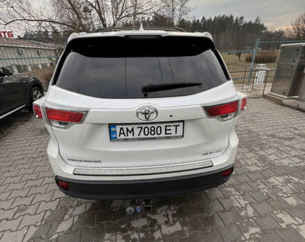 Білий Тойота Хайлендер, об'ємом двигуна 3.46 л та пробігом 126 тис. км за 25700 $, фото 5 на Automoto.ua