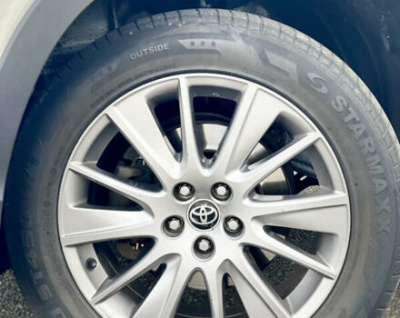 Белый Тойота Хайлендер, объемом двигателя 2.67 л и пробегом 180 тыс. км за 18995 $, фото 20 на Automoto.ua