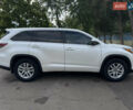 Білий Тойота Хайлендер, об'ємом двигуна 2.7 л та пробігом 185 тис. км за 20490 $, фото 11 на Automoto.ua