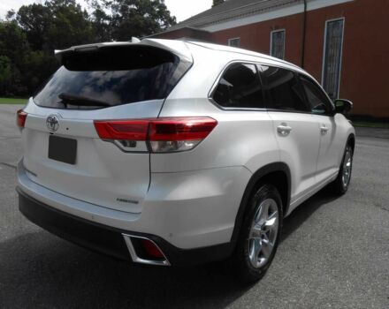 Белый Тойота Хайлендер, объемом двигателя 3.5 л и пробегом 67 тыс. км за 15600 $, фото 6 на Automoto.ua